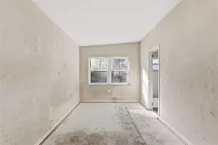 762 Valencia Ave, Orange City, FL 32763 - Photo 32