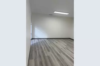 125 W Plymouth Ave, Ste. 121 Road #121, Deland, FL 32720 - Photo 4