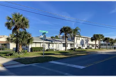 938 N Grandview Avenue, Daytona Beach, FL 32118 - Photo 1