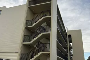 1437 N Atlantic Ave, Daytona Beach, FL 32118 - Photo 2