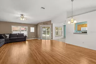 33 Bannerwood Ln, Palm Coast, FL 32137 - Photo 4