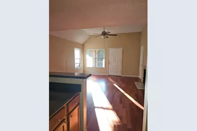 415 Lakepointe Drive #204, Altamonte Springs, FL 32701 - Photo 4