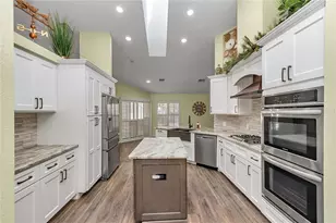 2319 SE 30th Pl, Ocala, FL 34471 - Photo 10