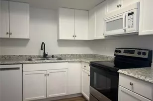 411 Banana Cay Dr, South Daytona, FL 32119 - Photo 6