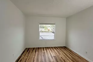 411 Banana Cay Dr, South Daytona, FL 32119 - Photo 12