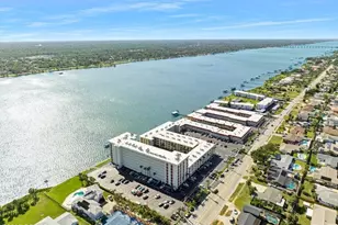 2711 N Halifax Ave, Daytona Beach, FL 32118 - Photo 14