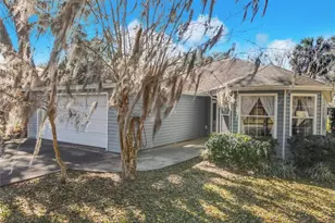 1606 Center Dr, Deland, FL 32720 - Photo 2