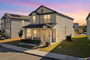 2201 Standing Rock Cir, Oakland, FL 34787 - Photo 1