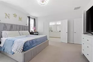 2201 Standing Rock Cir, Oakland, FL 34787 - Photo 16