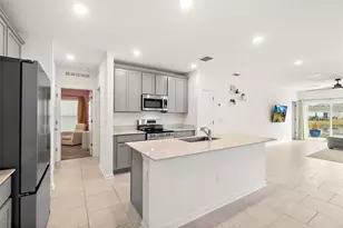 2147 Green Valley St, Daytona Beach, FL 32124 - Photo 2