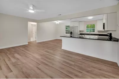 218 Lucerne Drive, Debary, FL 32713 - Photo 2