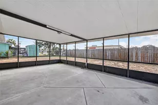 828 White Ct, Daytona Beach, FL 32117 - Photo 8