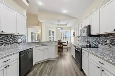 5 Royale Lane, Palm Coast, FL 32164 - Photo 14