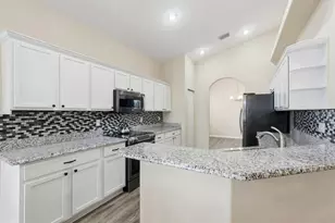 5 Royale Ln, Palm Coast, FL 32164 - Photo 2