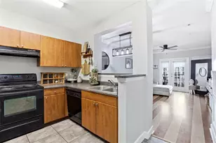 300 E South St, Orlando, FL 32801 - Photo 6