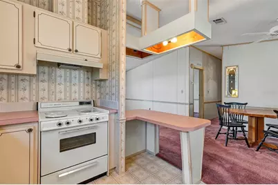 1404 Plantation Drive, Lady Lake, FL 32159 - Photo 8