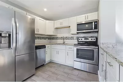 2051 Green Street, South Daytona, FL 32119 - Photo 6