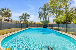 758 Canovia Ave, Orlando, FL 32804 - Photo 34