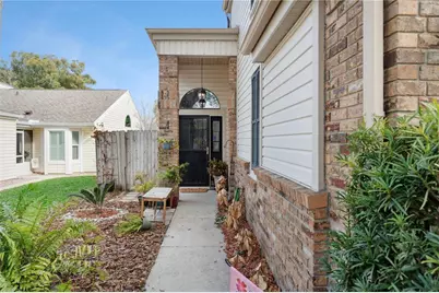 5437 Wincrest Court, Orlando, FL 32812 - Photo 2