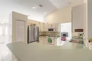 39 Princess Ruth Ln, Palm Coast, FL 32164 - Photo 12