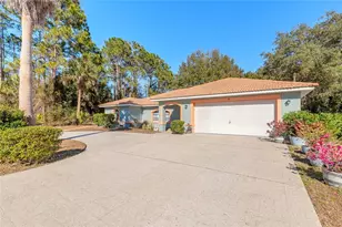 39 Princess Ruth Ln, Palm Coast, FL 32164 - Photo 2