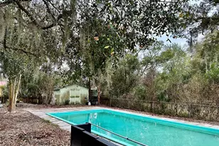 424 W Hogle Ave, Deland, FL 32720 - Photo 12