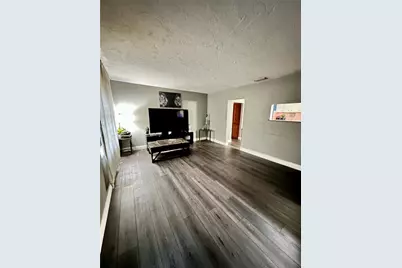 424 W Hogle Avenue, Deland, FL 32720 - Photo 6