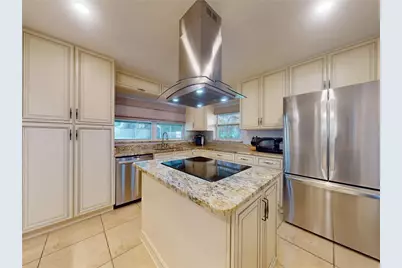 303 Hermits Trail, Altamonte Springs, FL 32701 - Photo 2