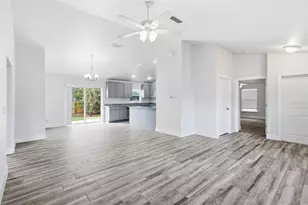 2928 Devonshire St, Deltona, FL 32738 - Photo 8