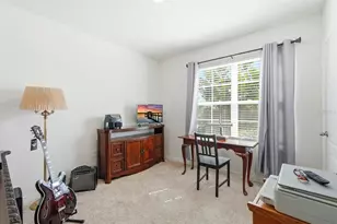 2604 Fieldbrooke Wy, Edgewater, FL 32141 - Photo 20