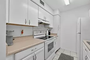 1401 S Palmetto Ave, Daytona Beach, FL 32114 - Photo 12