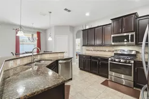 1457 Daystar Ln, Deltona, FL 32725 - Photo 4