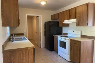 2570 Beal St, Deltona, FL 32738 - Photo 8