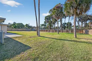 123 W Ocean Ave, Edgewater, FL 32132 - Photo 28