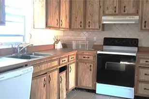 1131 Harms Way, Port Orange, FL 32129 - Photo 4