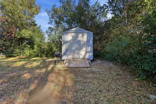 380 Brooklyn Ave, Orange City, FL 32763 - Photo 30