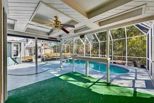 19 Woodglen Pl, Palm Coast, FL 32164 - Photo 2