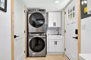 607 Jefferson St, New Smyrna Beach, FL 32168 - Photo 22