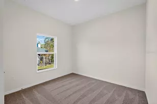 2138 E Hyde Dr, Deltona, FL 32738 - Photo 16