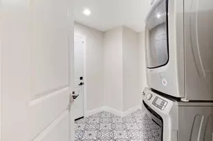 2865 W Covington Dr, Deltona, FL 32738 - Photo 22