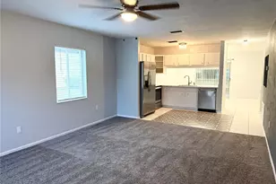 1004 Hartford Dr, Deland, FL 32724 - Photo 4