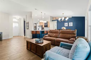 2046 Dalton Ave, Deltona, FL 32725 - Photo 6