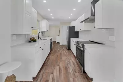 1007 Crescent Parkway, Deland, FL 32724 - Photo 12