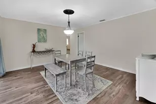 1007 Crescent Pkwy, Deland, FL 32724 - Photo 14