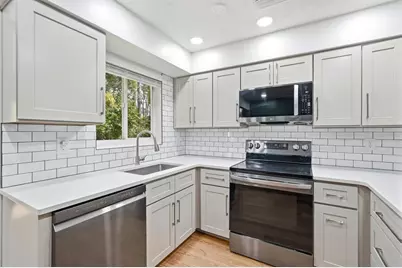 315 Scotland Drive, Daytona Beach, FL 32117 - Photo 10