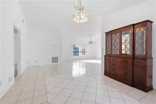 650 E Voorhis Ave, Deland, FL 32724 - Photo 18