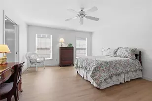 2061 Greenview Dr, Deltona, FL 32725 - Photo 12