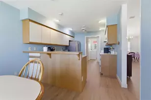 2061 Greenview Dr, Deltona, FL 32725 - Photo 8