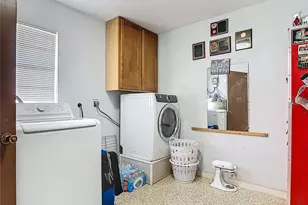 895 Superior St, Deltona, FL 32725 - Photo 24