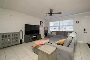 76 S Capri Dr, Ormond Beach, FL 32174 - Photo 8